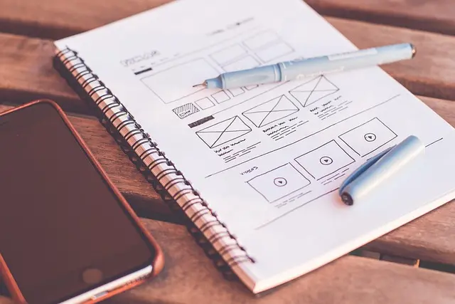 Comment adapter votre carnet de style aux nouvelles tendances