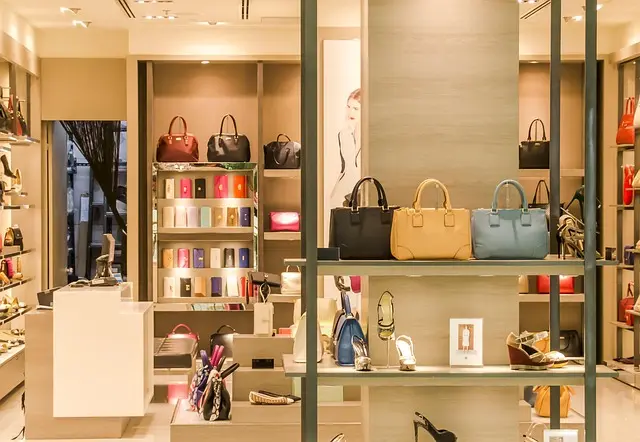 Comment choisir les pièces incontournables de votre carnet de style