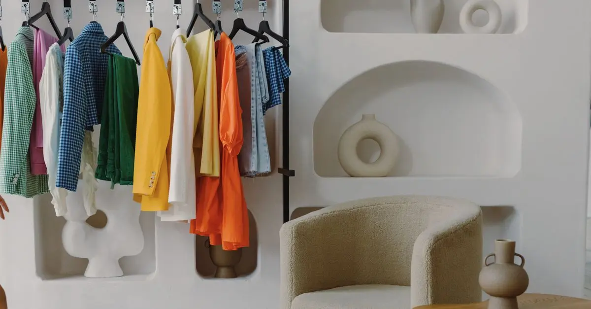 Les must-have de la garde-robe pour un style intemporel