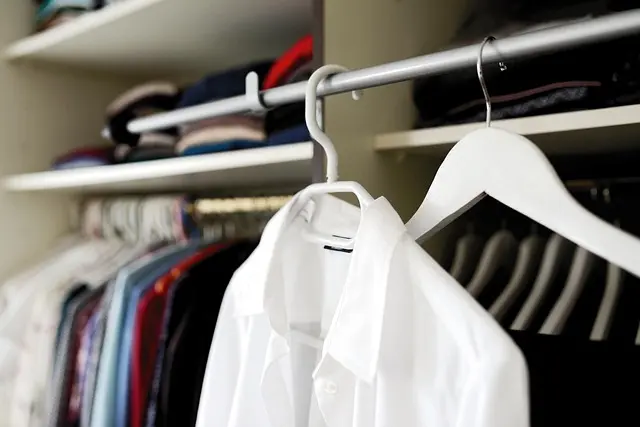 Les essentiels à inclure dans votre carnet de style