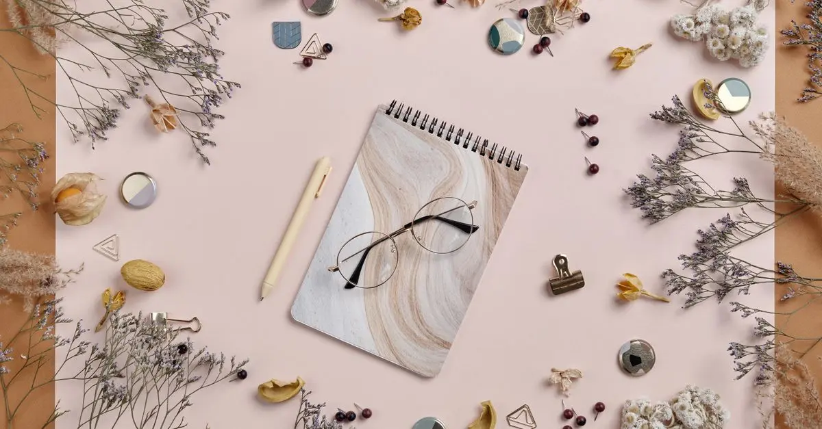 Les accessoires indispensables pour enrichir votre carnet de style
