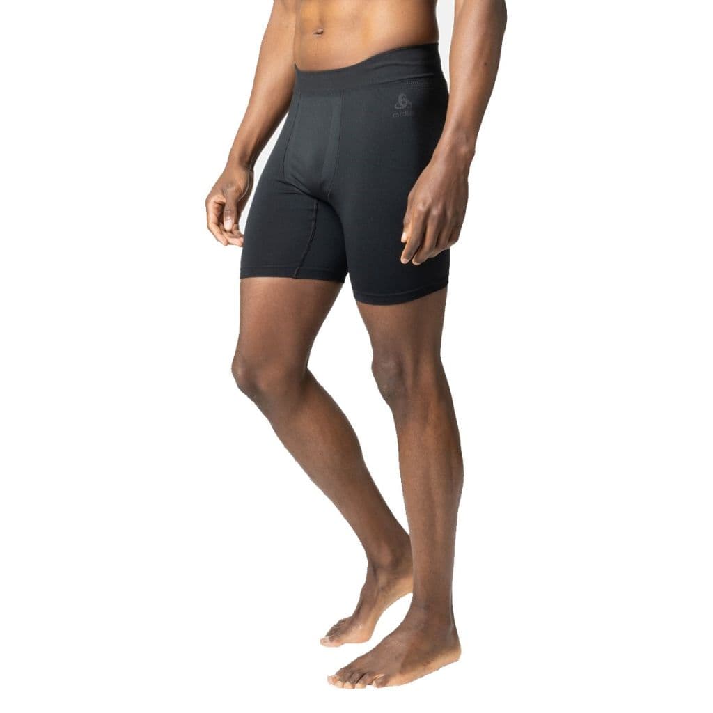 Performance Light Short